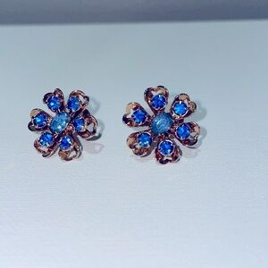 Vintage blue flower earrings